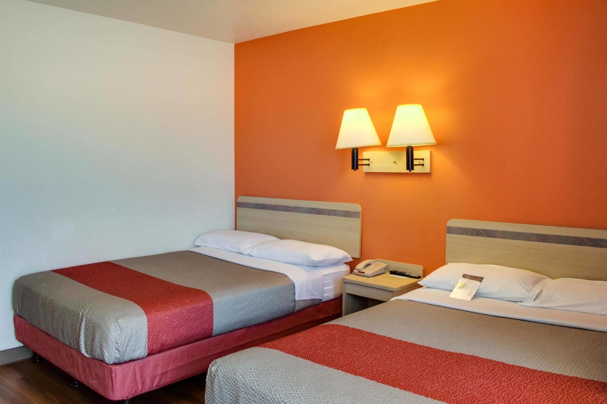 Motel 6-Bakersfield, Ca - South ภายนอก รูปภาพ